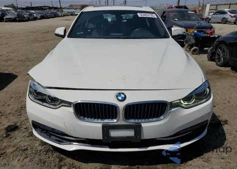 2018 BMW 330E из США, поврежденный, VIN WBA8E1C52JA159595
